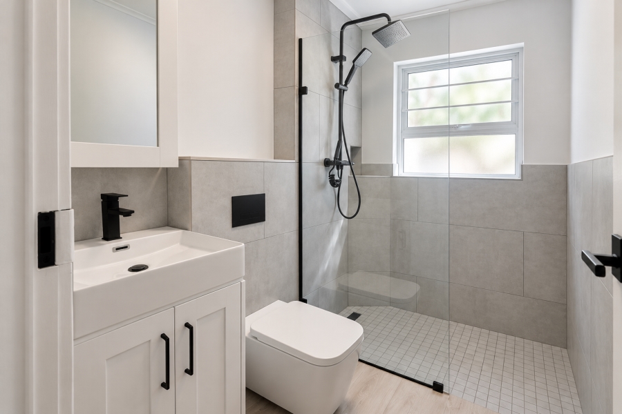To Let 1 Bedroom Property for Rent in Vredehoek Western Cape